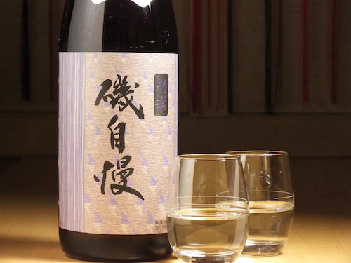 Shizuoka Isojiman Harmony of carefully selected sake rice, famous water from the Southern Alps, and brewers.